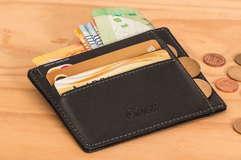 Is It Possible to Get Cash Advances without Bank Accounts?